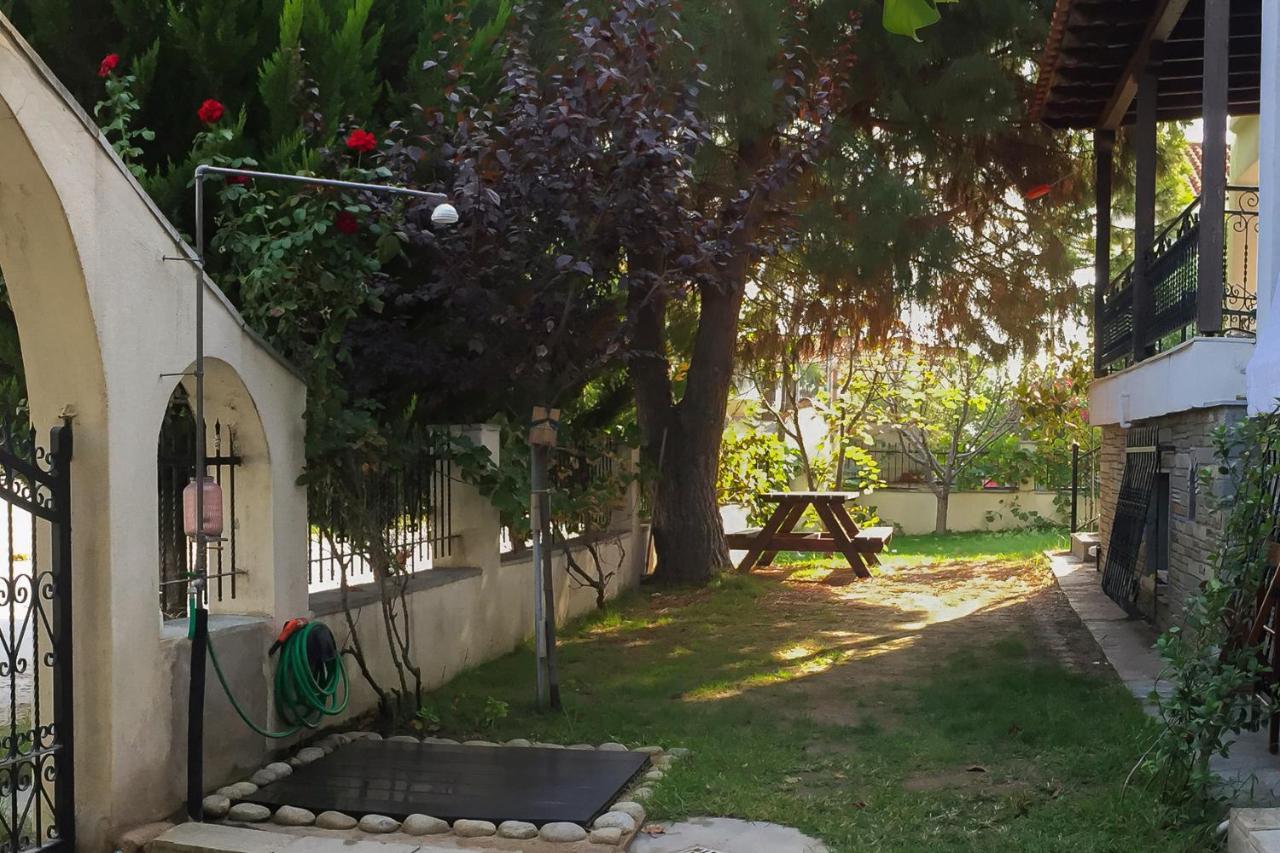 Seasidelongo Houses 1 Min From The Beach Of Nikiti Extérieur photo