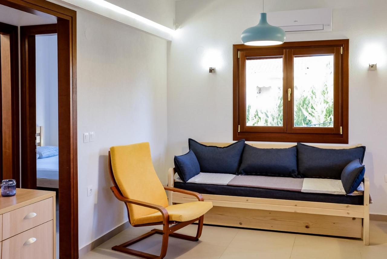Seasidelongo Houses 1 Min From The Beach Of Nikiti Extérieur photo